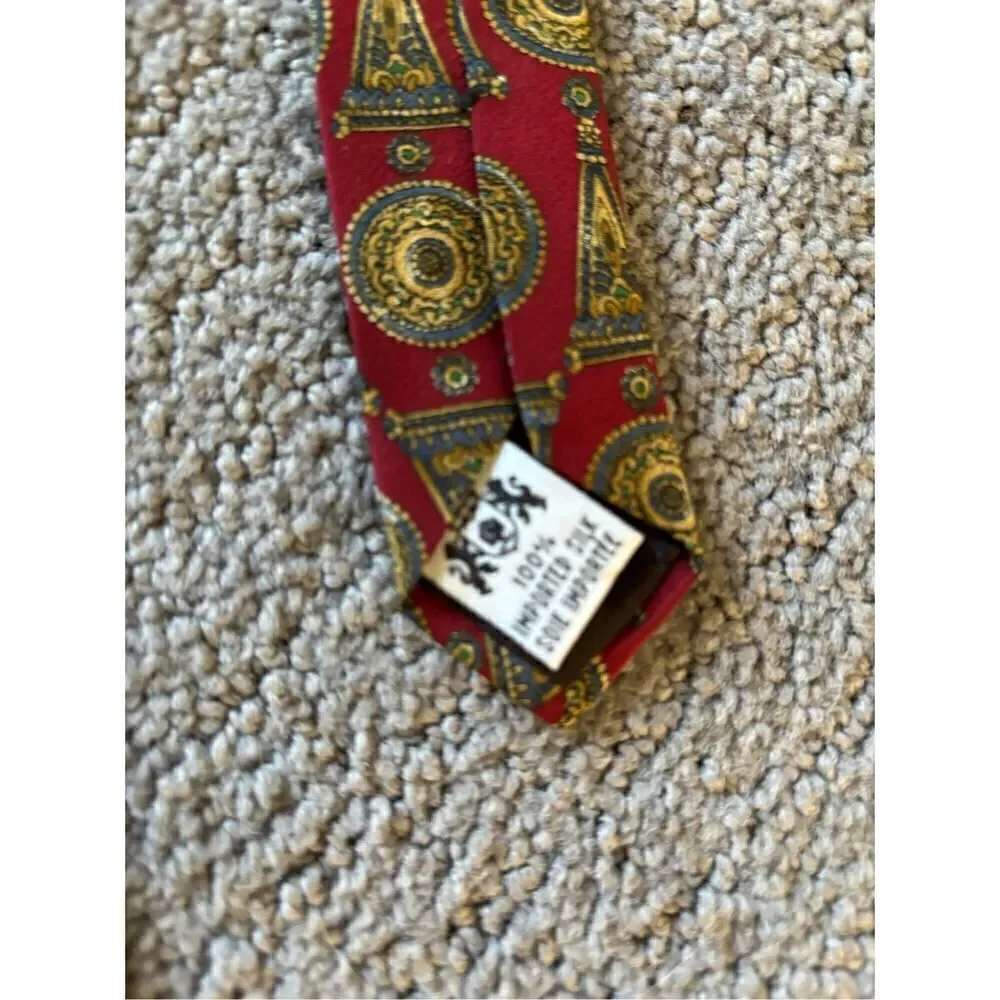 Metropolitan Museum of Art Silk Tie